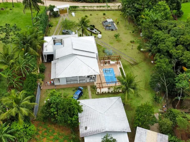 Imagem 3: Chácara com 5.000 m² à venda em Anchieta/ES com casa 3 quartos, piscina, lagoa, riacho