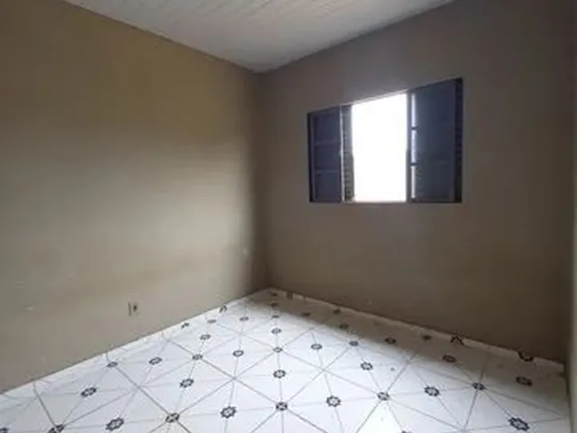 Imagem 12: Casa para Venda Possui 100 Metros Quadrados com 2 Quartos em São Sebastião - Cuiabá