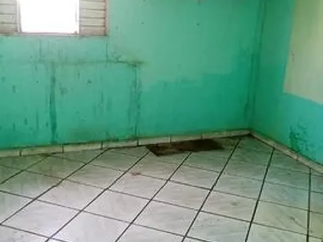 Imagem 8: Vendo Casa com Barracão em Goiânia