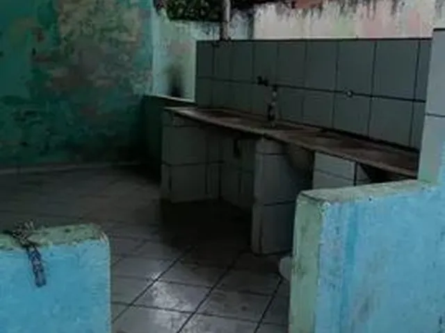 Imagem 15: Vendo Casa com Barracão em Goiânia