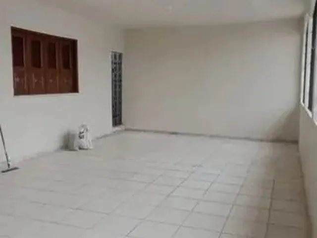 Imagem: Alugo)Casa no Planalto Vinhais de 180M²