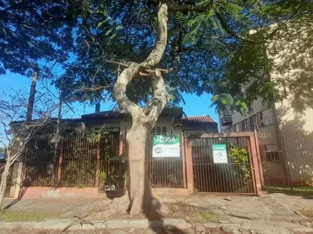 Imagem: Casa no Bairro Rubem Berta com 230 M²
