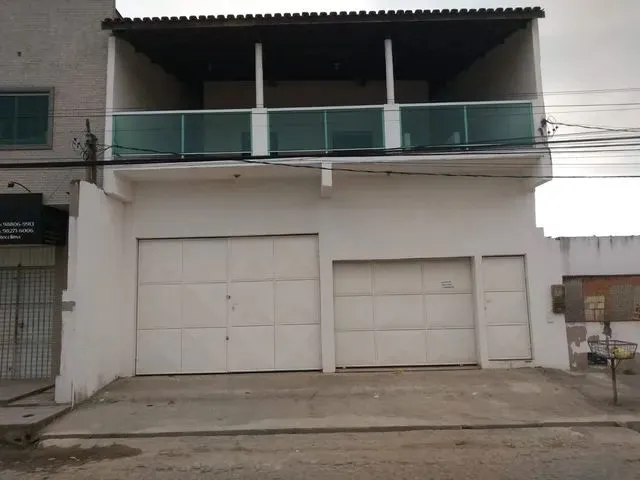 Imagem: Casa para Aluguel com 270 Metros Quadrados