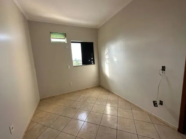 Imagem 11: Cód.: 1469 - Apartamento de 2 Quartos em Frente da Bluefit