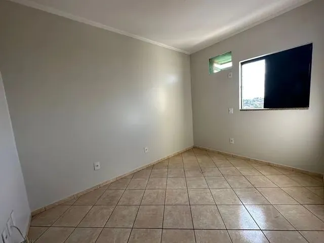 Imagem 2: Cód.: 1469 - Apartamento de 2 Quartos em Frente da Bluefit