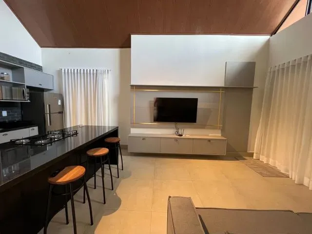 Imagem 2: Casa Nova Mobiliada para Locação com 4 Suítes, 183M2 em Bananeiras/Pb