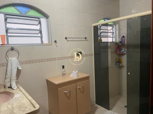 Imagem 10: Casa Térrea com Terreno de 461 M2 - Santana - com 6 Dormitórios - Sjcampos - 3