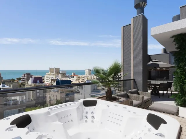 Imagem 5: COBERTURA RESIDENCIAL em Bombinhas - SC, Bombas