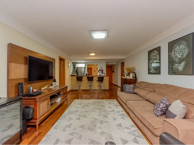 Imagem: O apartamento possui 3 Dormitórios, 3 Suítes, 6