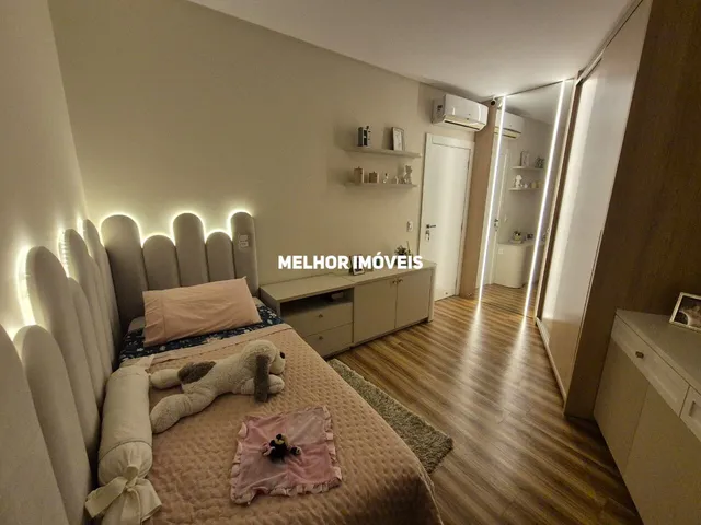 Imagem 3: Casa Nova á Venda com 03 Dormitórios sendo 01 Suíte Localizado no Centro de Camboriú