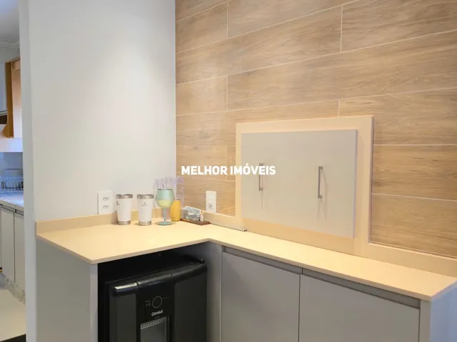 Imagem 9: Locação anual apartamento com sacada integrada com churrasquira á carvão