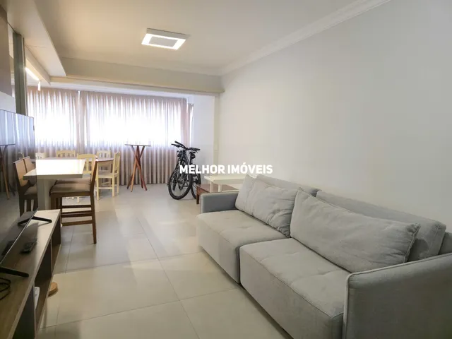 Imagem 6: Locação anual apartamento com sacada integrada com churrasquira á carvão
