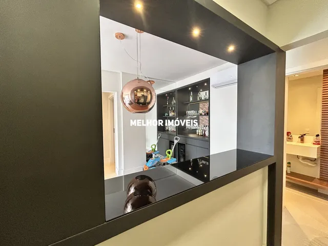 Imagem 13: Locação Anual com 2 suites, mobiliado, sacada com churrasqueira localizado no bairro