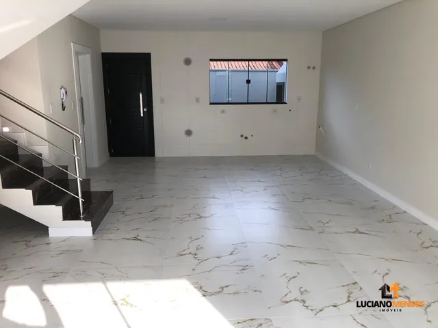 Imagem 4: Sobrado 3 dormitórios à venda Armação Penha/SC