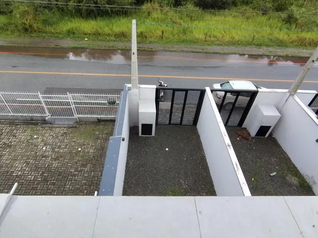 Imagem 4: Triplex para locação em Praia de Armação ?✨
