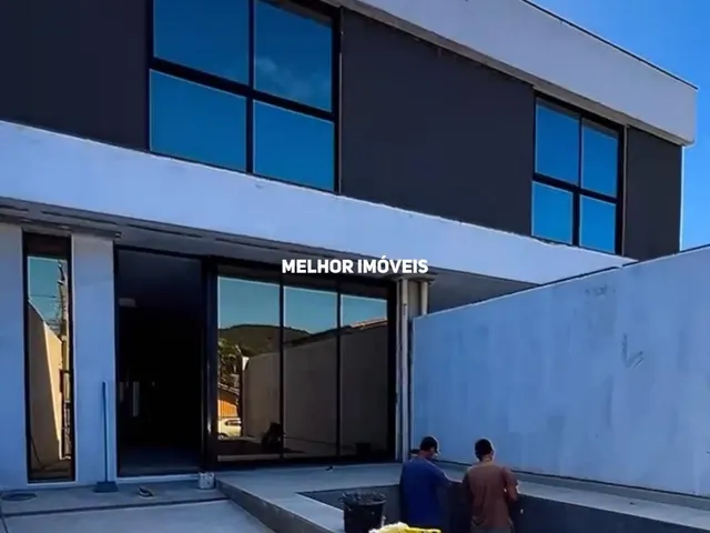 Imagem: Sobrado Triplex á venda localizado no Bairro