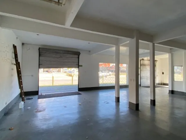 Imagem 3: SALA COMERCIAL em JOINVILLE - SC, IRIRIÚ