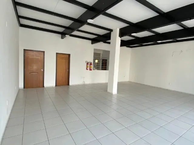Imagem 14: SALA COMERCIAL em JOINVILLE - SC, IRIRIÚ