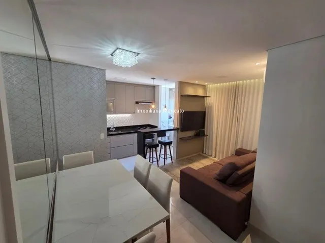 Imagem: O apartamento possui 2 Dormitórios, 1 Banheiro, 1 Vaga na