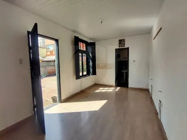 Imagem 9: São Leopoldo - Casa Padrão - Centro