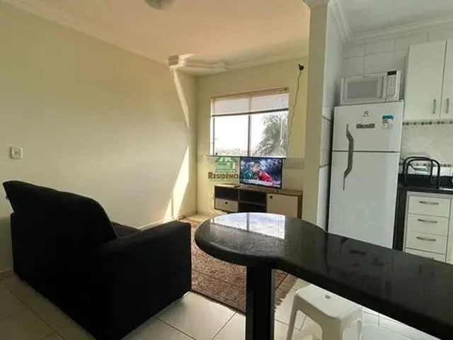Imagem: O apartamento possui 1 Dormitório, 1 Banheiro, 1 Vaga na