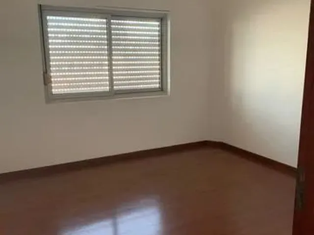 Imagem 13: Apartamento para Aluguel Possui 200 Metros Quadrados com 4 Quartos em Centro - Pouso Alegr