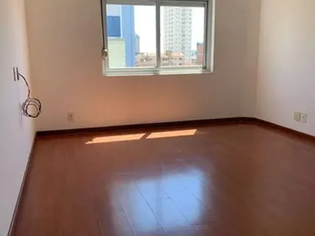 Imagem 3: Apartamento para Aluguel Possui 200 Metros Quadrados com 4 Quartos em Centro - Pouso Alegr