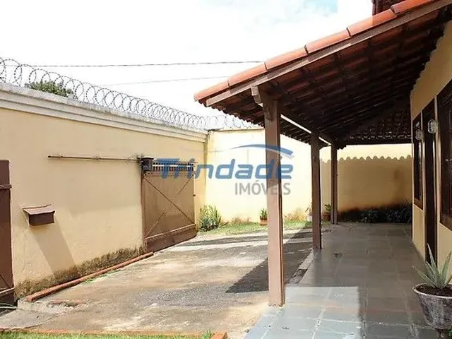 Imagem 3: Oportunidade! Casa de 3 Quartos, com Piscina e Churrasqueira, no Bairro Boa Esperança!