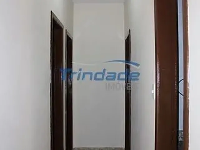Imagem 9: Oportunidade! Casa de 3 Quartos, com Piscina e Churrasqueira, no Bairro Boa Esperança!