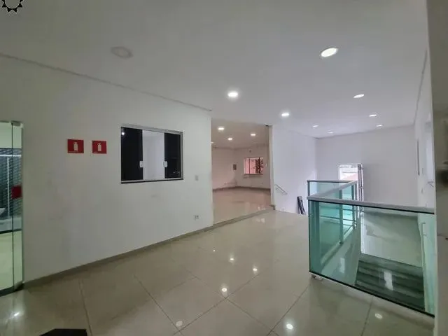 Imagem: Sobrado Comercial - Km 18