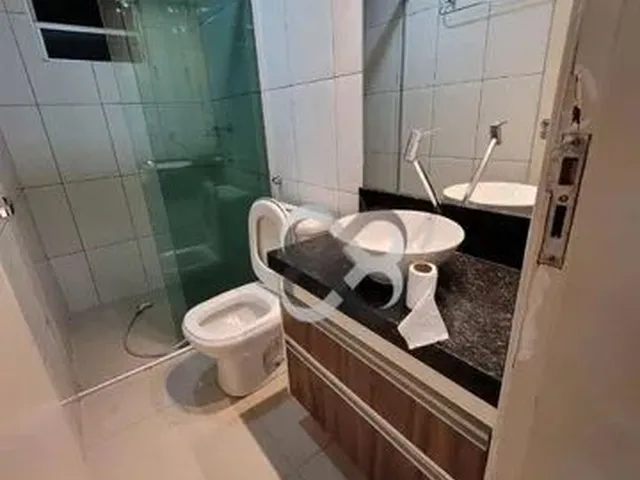 Imagem 2: Apartamento com 2 Dormitórios À Venda, 48 M² por R$ 165.000,00 - Centro - Londrina/Pr