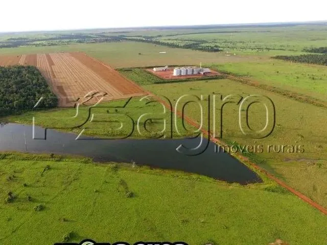 Imagem: Fazenda À Venda, 320000 M² por R$ 700.000.000,00