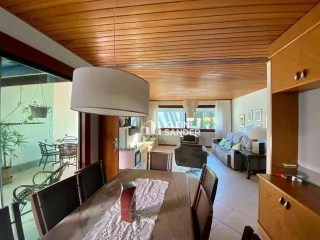 Imagem 2: Casa com 4 Dormitórios À Venda, 118 M² por R$ 1.500.000,00 - Cônego - Nova Friburgo/Rj
