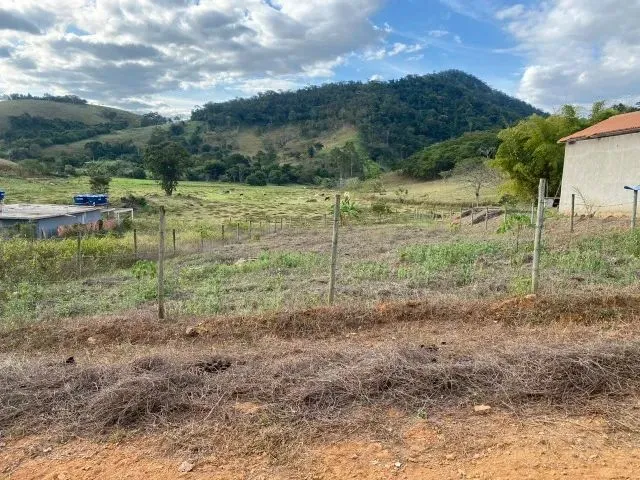 Imagem: Terreno no Feijão Queimado,Quase 1000Metros