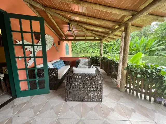 Imagem 4: Casa para Venda Tem 266 Metros Quadrados com 5 Quartos em Bracuí (Cunhambebe) - Angra Dos