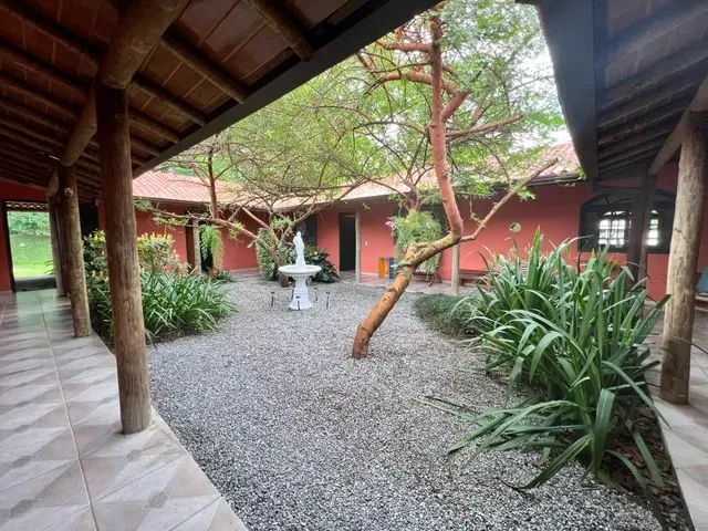 Imagem 13: Casa para Venda Tem 266 Metros Quadrados com 5 Quartos em Bracuí (Cunhambebe) - Angra Dos