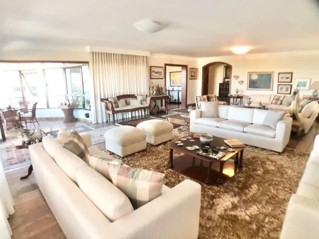 Imagem: Apartamento com 4 Quartos e 4 Suítes, 464,00