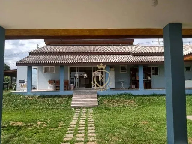 Imagem: Casa com 3 Dormitórios À Venda, 450 M²