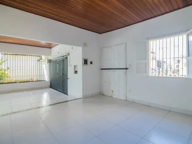 Imagem 7: Casa, 500M², 2/4, 2Vgs, em Frente a Pça Frei Daniel