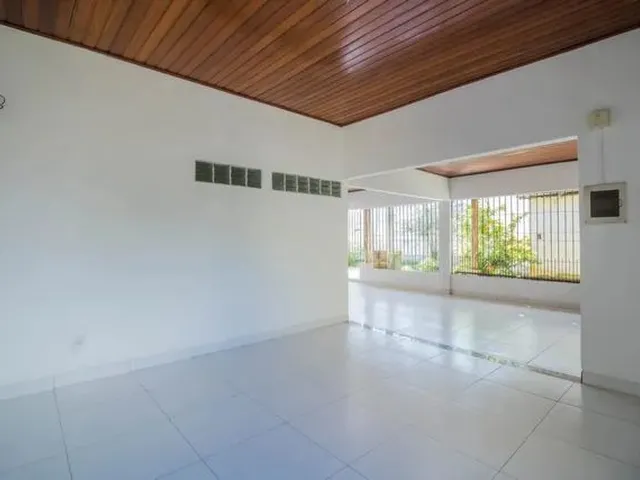 Imagem 3: Casa, 500M², 2/4, 2Vgs, em Frente a Pça Frei Daniel