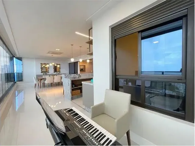Imagem 14: Apartamento com 4 Dormitórios À Venda, 305 M² por R$ 6.600.000,00 - Graça