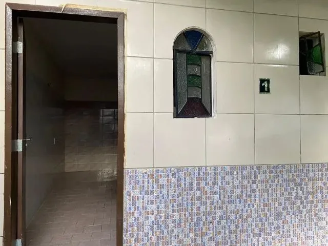 Imagem: Alugo Suite - Otima Localização no Dionizio