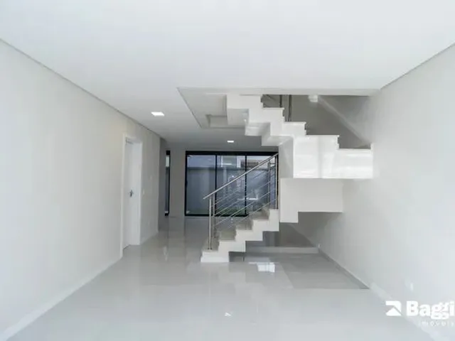 Imagem 10: Casa de 3 Quartos para Alugar no Bairro Campo Comprido