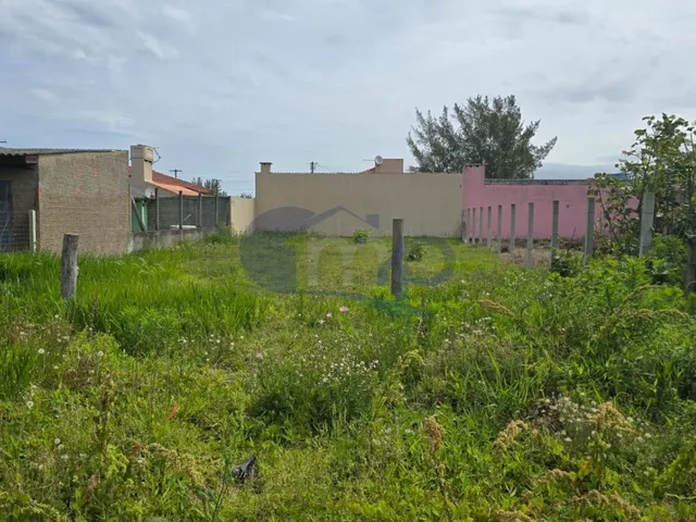 Imagem: O terreno possui 360m² de Área e está localizado em