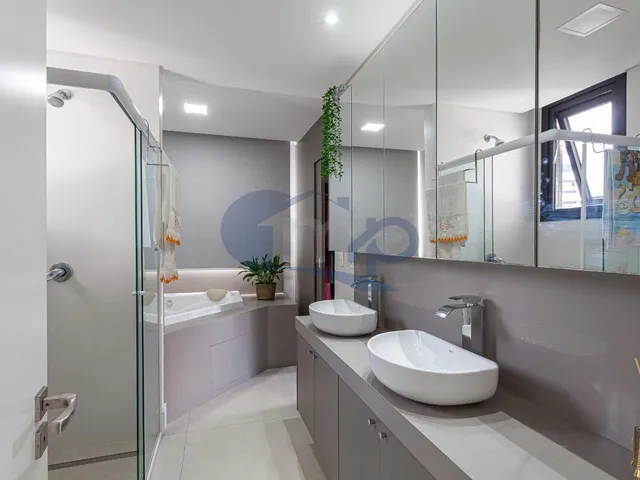Imagem 12: Apartamento á venda com 4 suítes na Praia Grande em Torres/RS