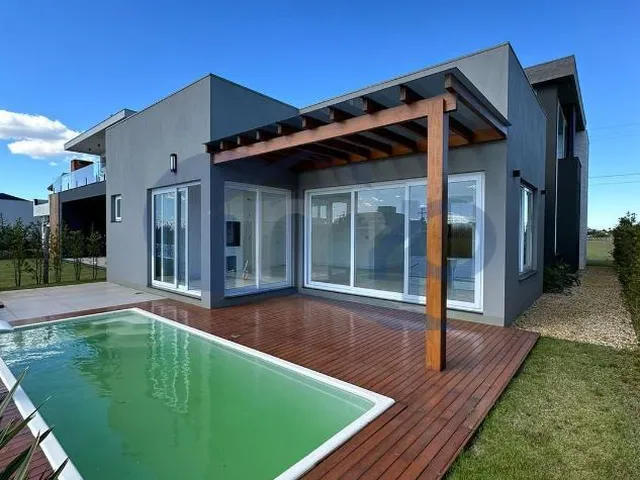 Imagem 4: Casa a venda com 3 suites no Engenho Velho em Torres/RS