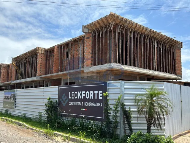 Imagem 8: Sobrado Á Venda com 2 Suítes no Igra Sul em Torres/Rs