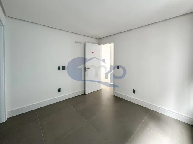 Imagem 8: Apartamento á venda com 2 suítes no Predial em Torres/RS