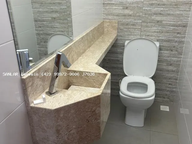 Imagem 2: Sobrado para Venda em Ponta Grossa, Oficinas, 3 dormitórios, 1 suíte, 2 banheiros, 1