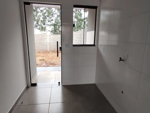 Imagem 9: Casa para Venda em Ponta Grossa, Recanto Brasil, 2 Dormitórios, 1 Banheiro, 2 Vagas